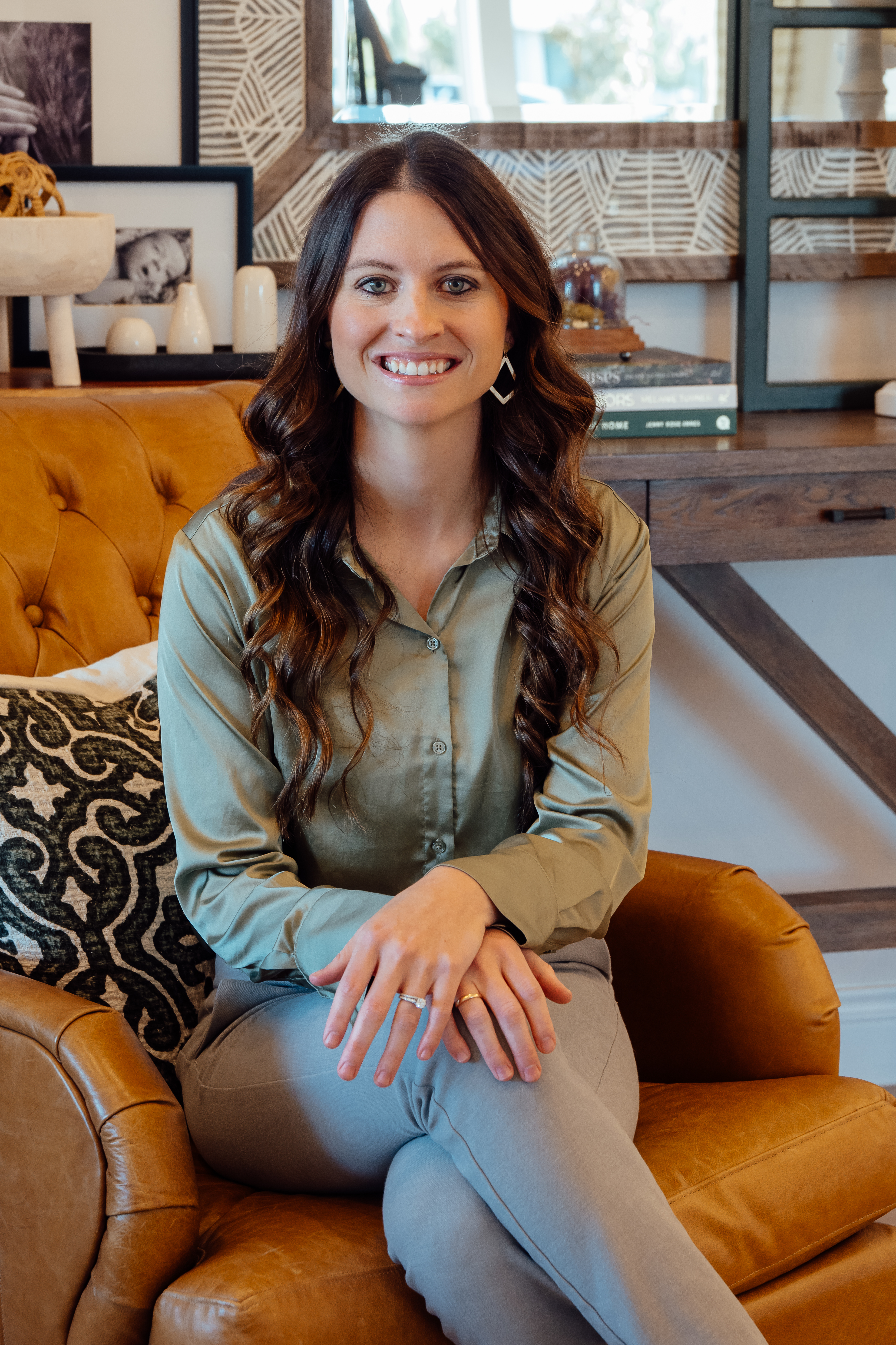 Deidra Reasor — Warm and Approachable